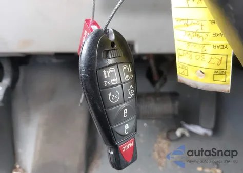 2008 Chrysler Town & Country Touring z USA, uszkodzony, nr VIN 2A8HR54P38R730864